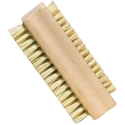 Bürstenhaus Redecker Spazzola per unghie con setole naturali in fibra di  legno di faggio 9,5x3,6 cm - acquista su