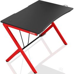 Nitro Concepts D12 Deskpad - black/red