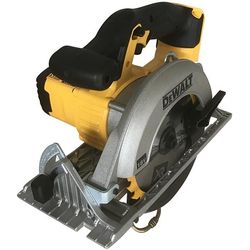 DeWalt DCS391N 18V Akku Handkreissäge im Karton