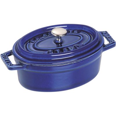 Staub Topf oval dunkelblau 5.4 lt. 31cm