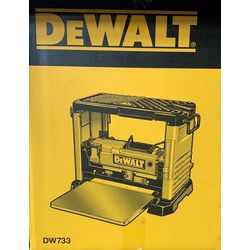 DeWalt DW733-QS tragbarer Dickenhobel 1.800 Watt 200033000